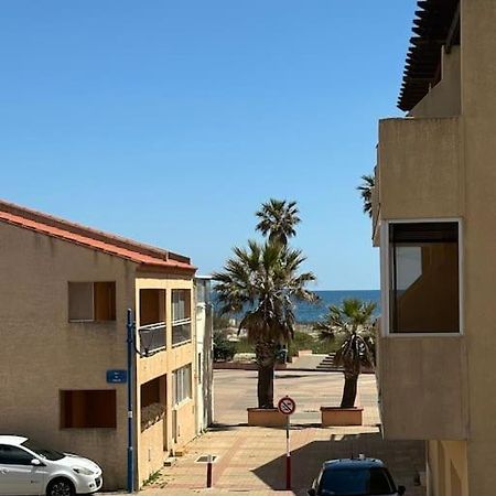 Appartement Confort 20 Metre Mer Сент-Мари-ла-Мер Экстерьер фото